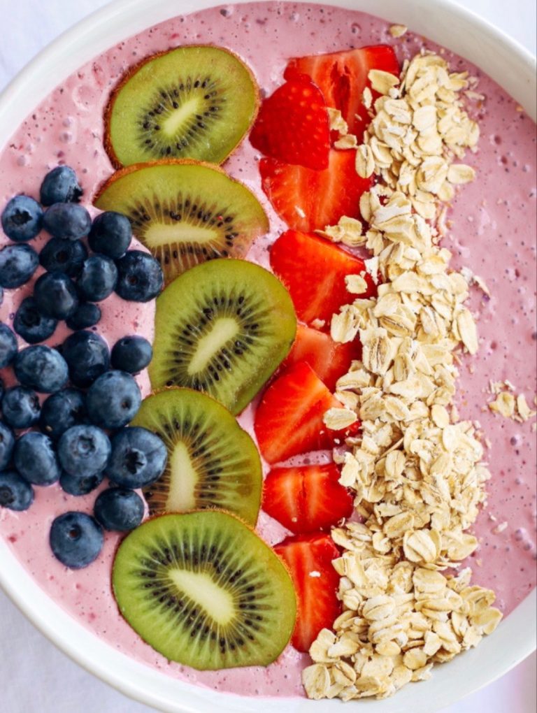 Mixed Berry Smoothie Bowl