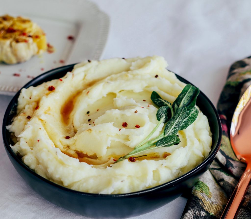 Cheesy Roasted Garlic Mashed Potatoes with Brown Butter