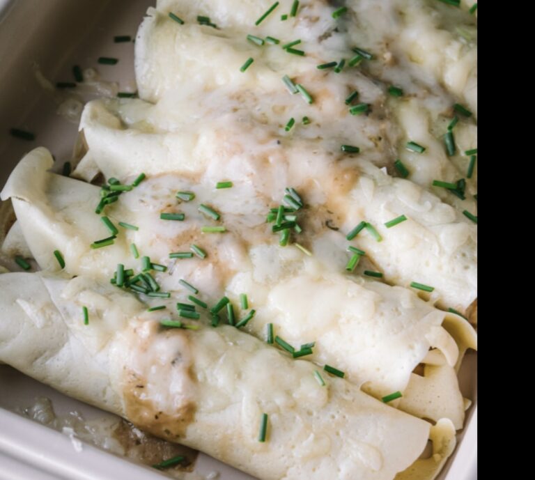 Chicken, Mushroom, and Leek Creepes with Cheesy Bechamel Sauce