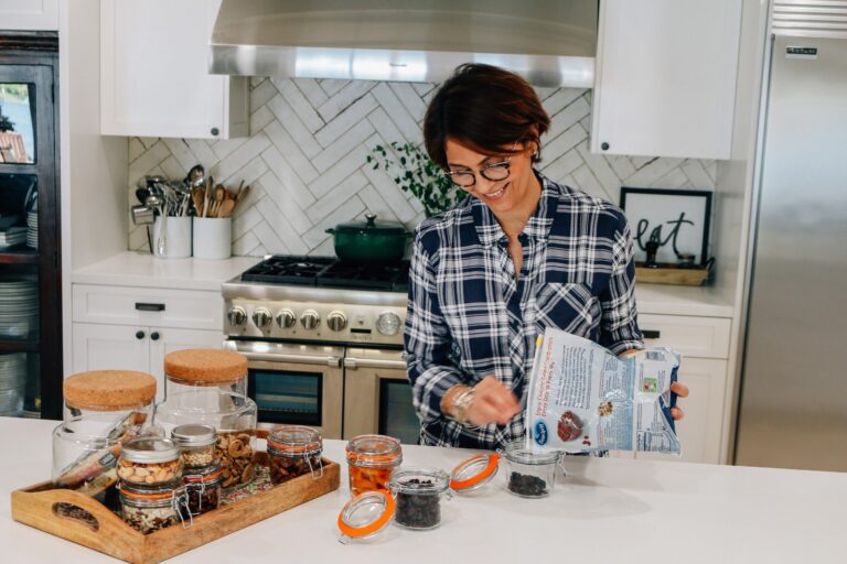 How to Stay Healthy Despite a Hectic Work/School Environment